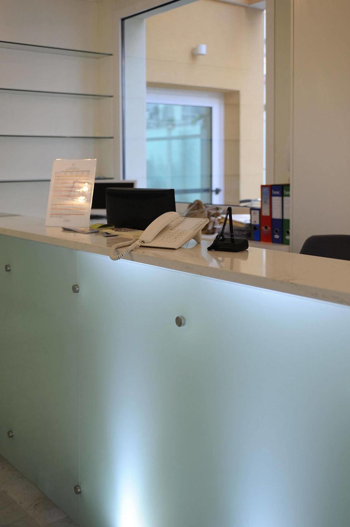 Residence Suite Smeraldo ริชโชเน ภายนอก รูปภาพ