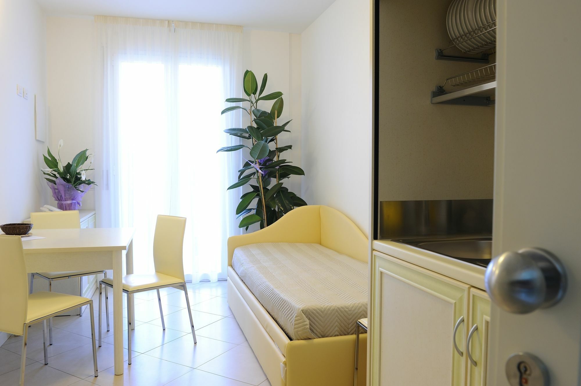 Residence Suite Smeraldo ริชโชเน ภายนอก รูปภาพ